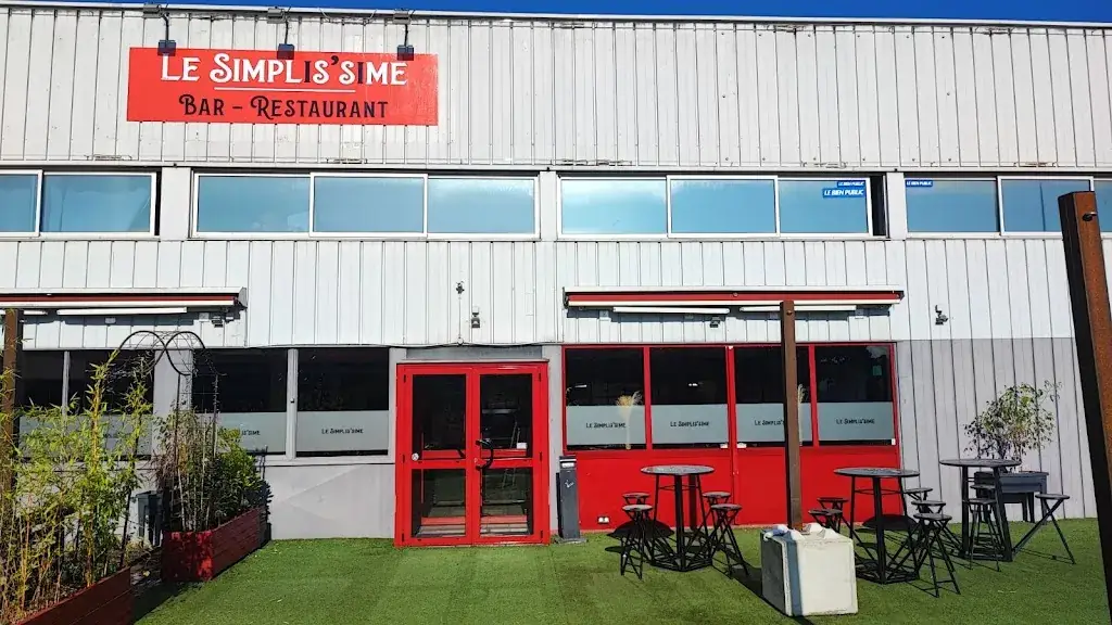 Le Simplissime restaurant in Chevigny-Saint-Sauveur