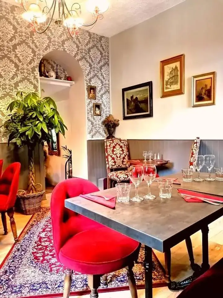 Le Bois Tordu restaurant in Dijon