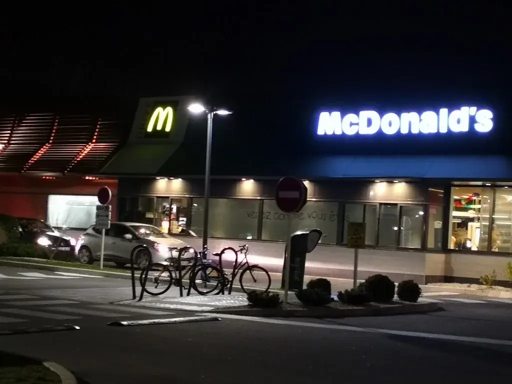 Trente Onze _McDonald's_Chevigny-Saint-Sauveur_review