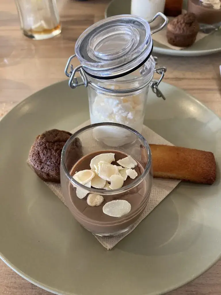 Ophélie Ca_Chez Louise_Chenôve_recensione