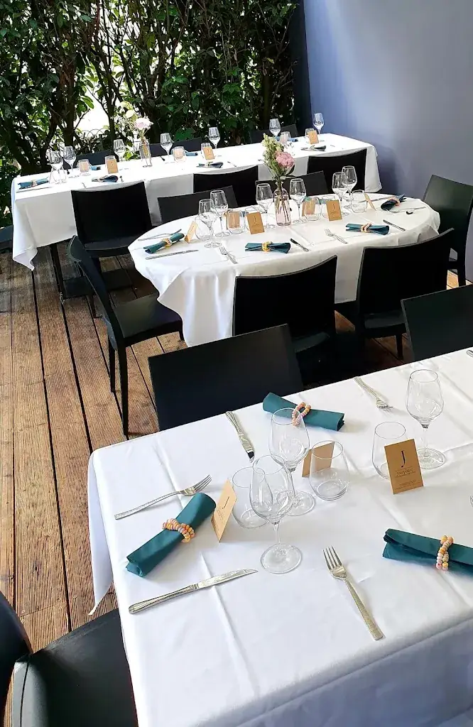 Chez Louise restaurant in Chenôve