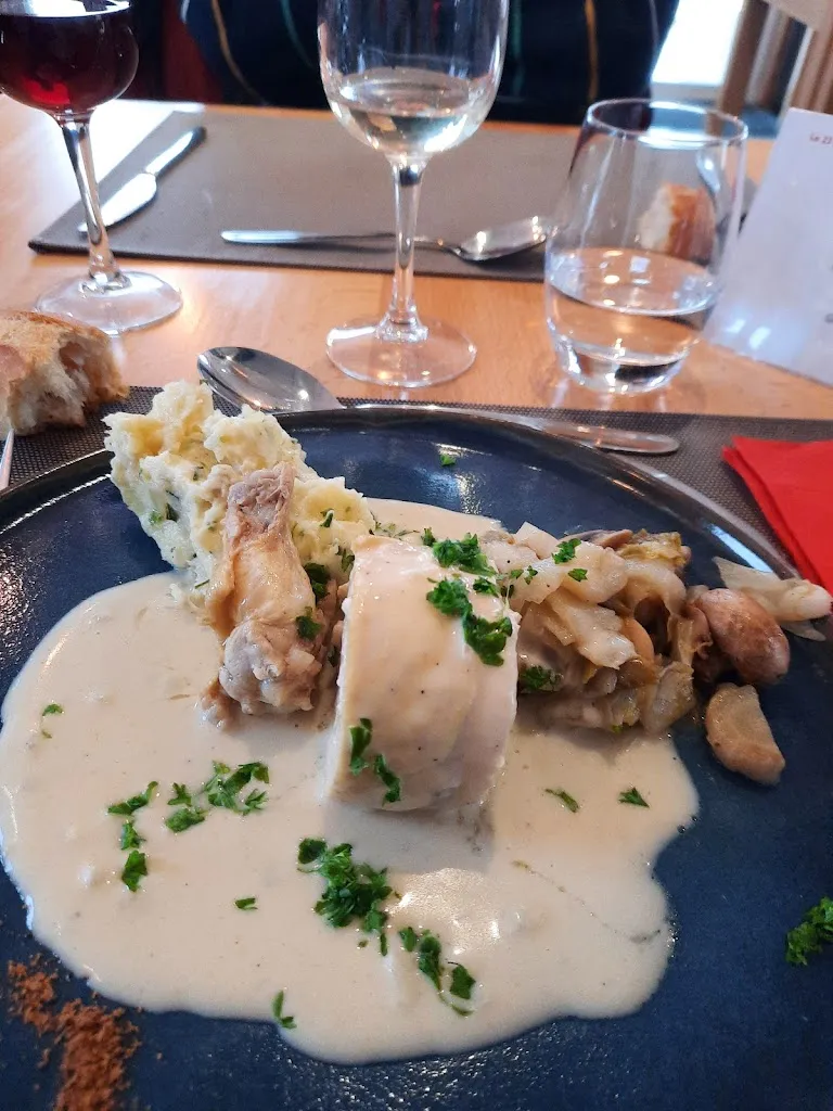 Marie NAUDE_23 Couverts_Chenôve_review