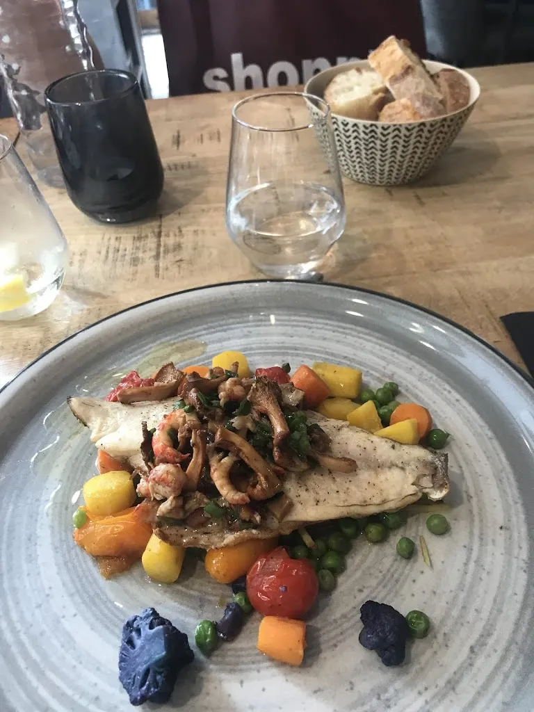 Le Zinc_Chalon-sur-Saône_slider_image_3