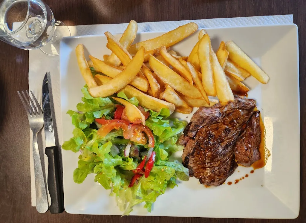 Louis SEIZE_Le Troquet du Marché_Chalon-sur-Saône_reseña