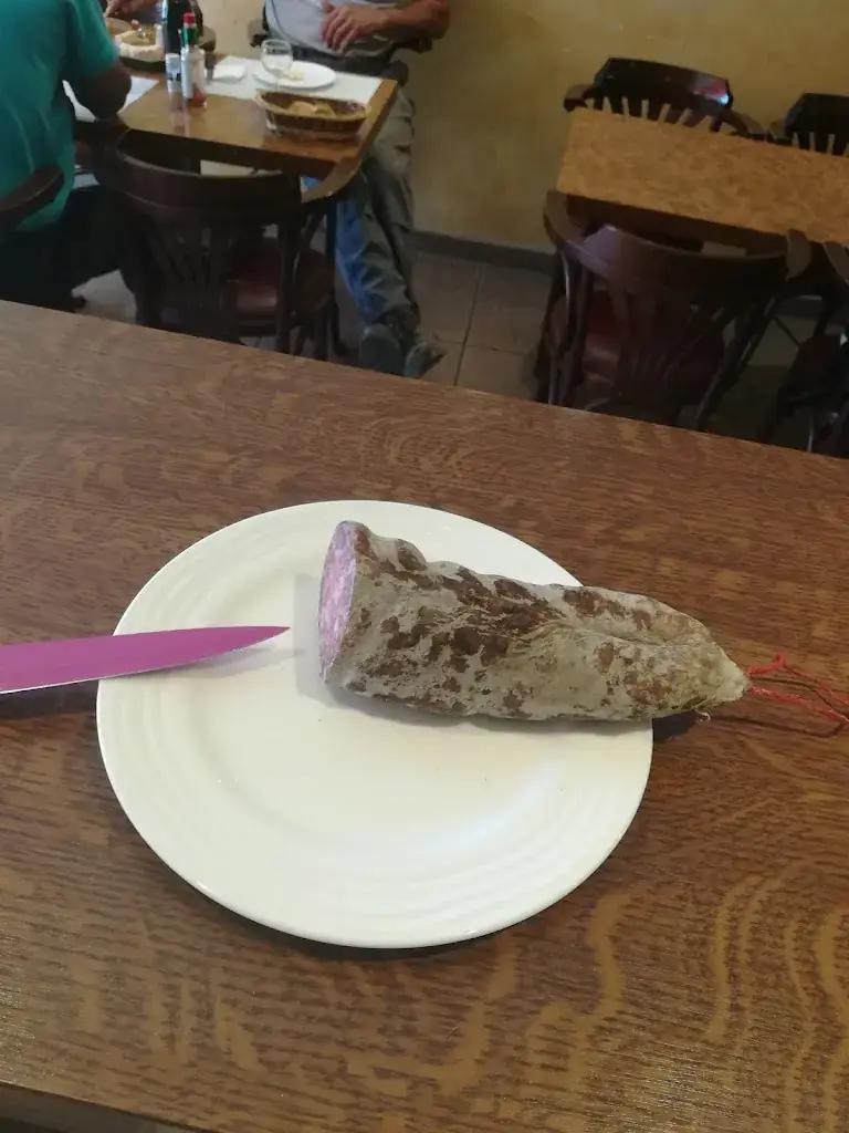 Le P'tit Bistrot de l'Avenue restaurant in Chalon-sur-Saône