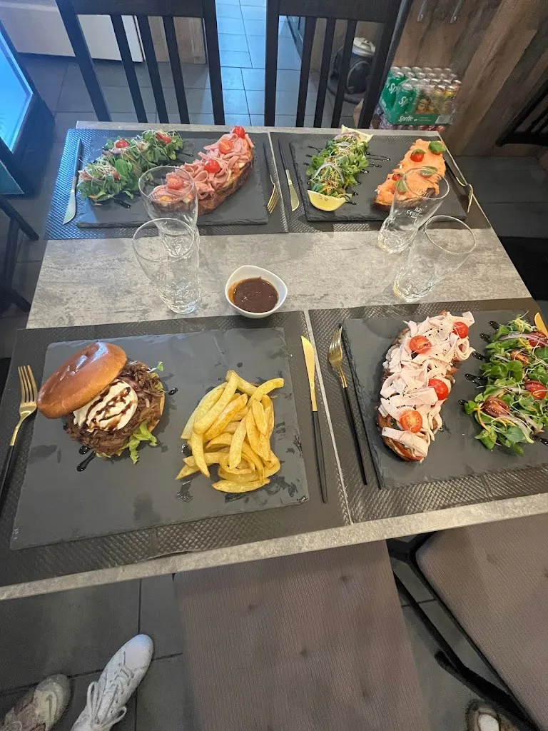 Menu_LA BRUSCHETTA - BURGER & CO_Courcelles-lès-Montbéliard_image_6