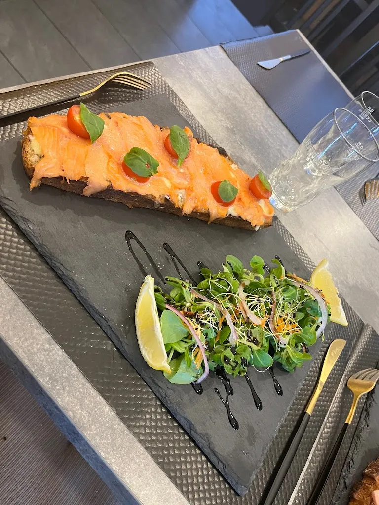 Menu_LA BRUSCHETTA - BURGER & CO_Courcelles-lès-Montbéliard_image_7