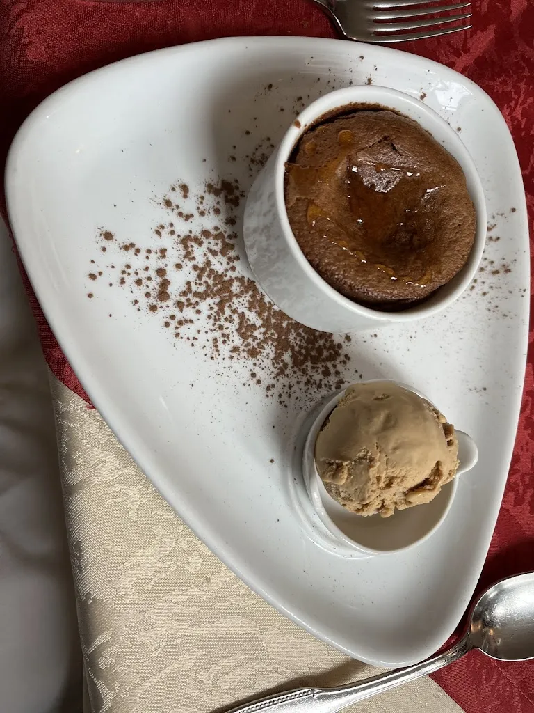 Benjamin Haas_Les Gourmets de la Tour Bajole_Couches_review