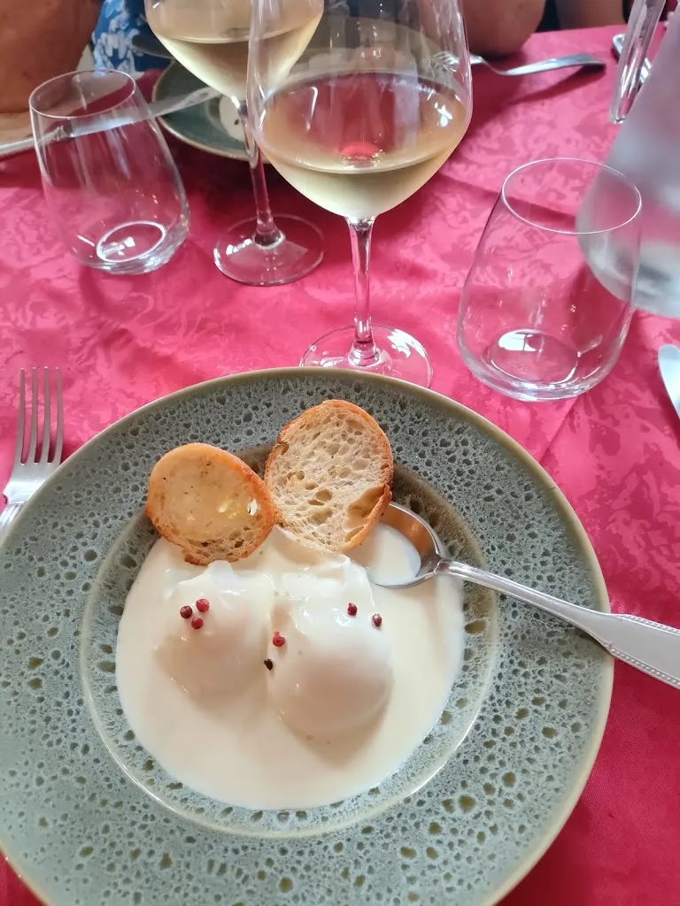 Les Gourmets de la Tour Bajole_Couches_slider_image_3