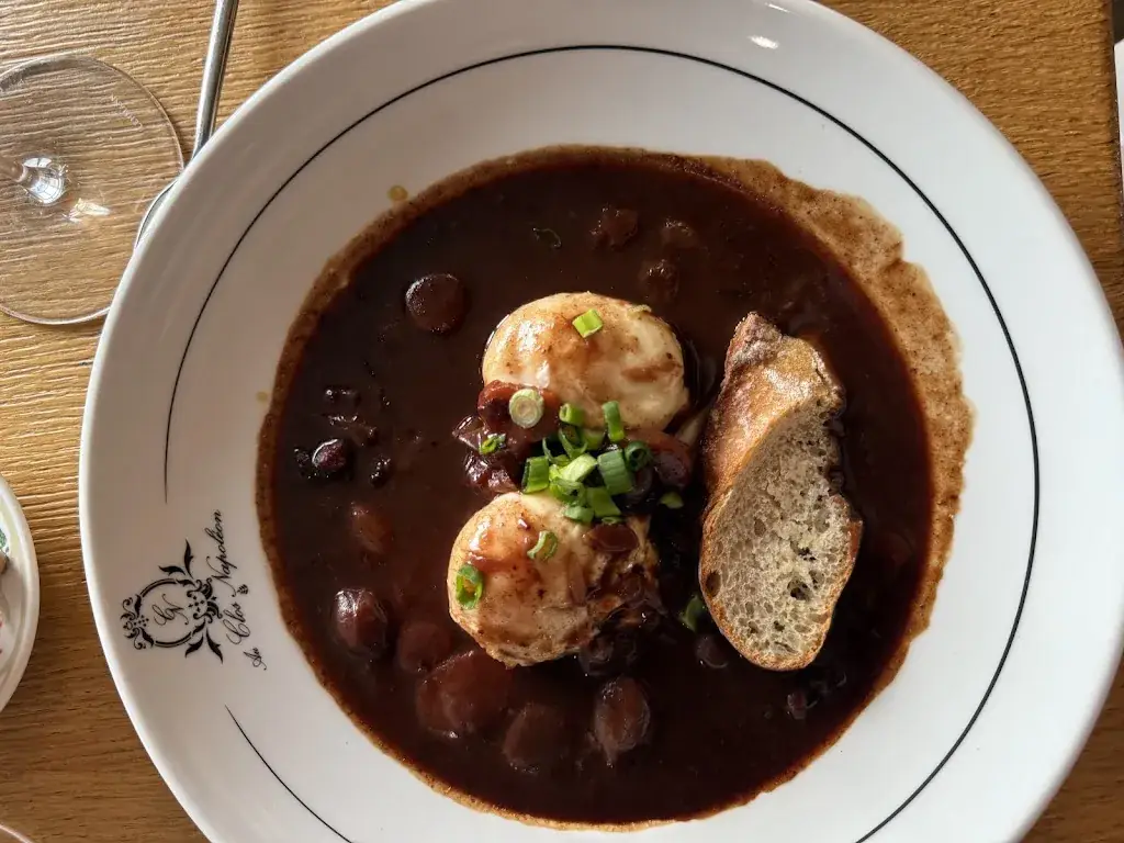 Sue Quattrochi_Restaurant et Caviste 