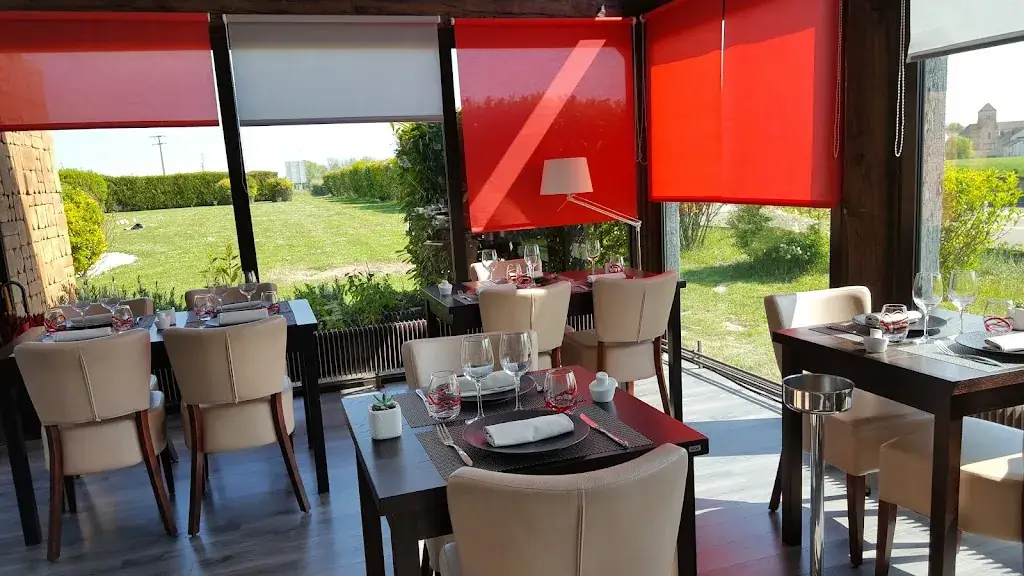 Restaurant La Garenne_Champigny_slider_image_1