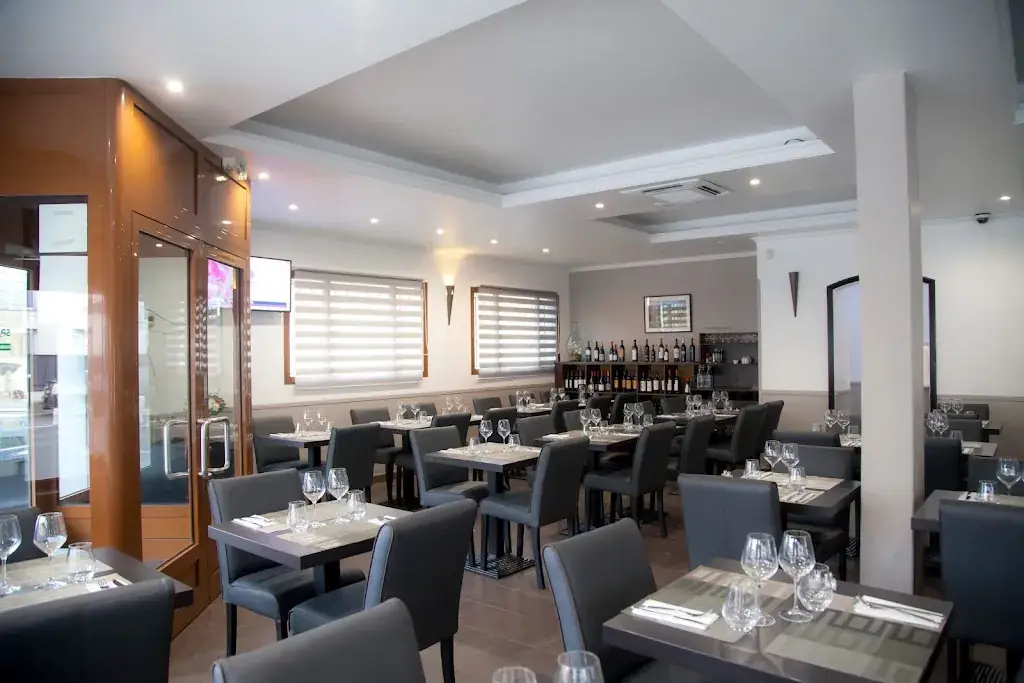 A Mesa Marie_Champigny-sur-Marne_slider_image_1