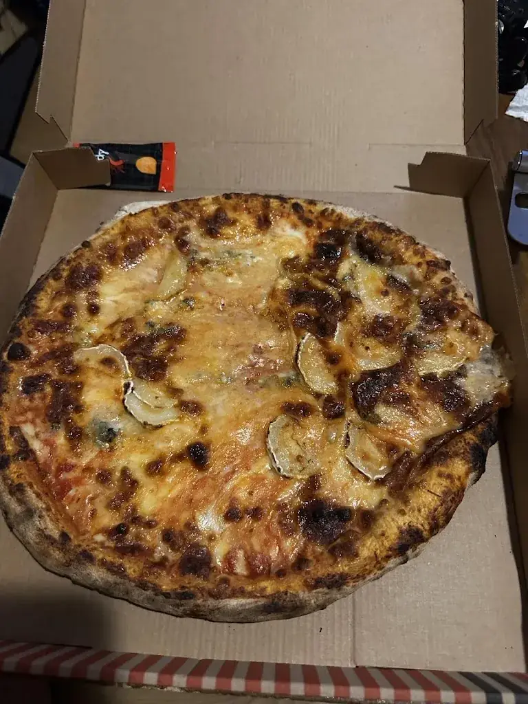 Amar MAMMERI_Magali Pizza_Champigny-sur-Marne_review