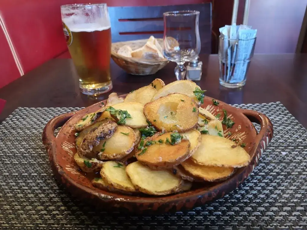 Aux Quatre Sergents_Champigny-sur-Marne_slider_image_1