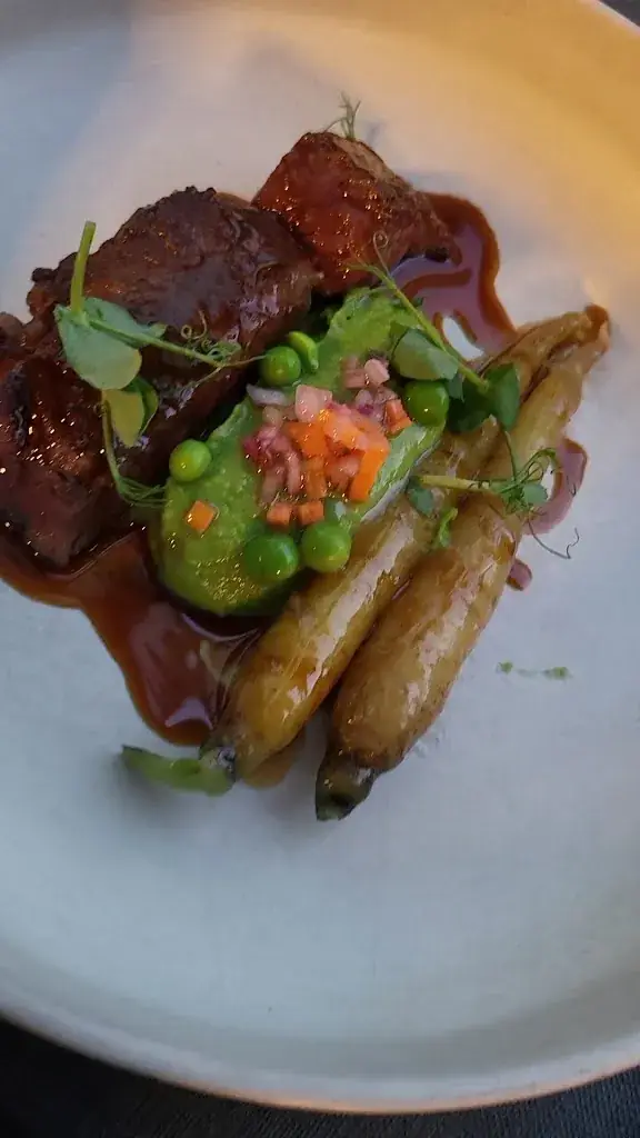 Restaurant La Salamandre_Nogent-sur-Marne_slider_image_2