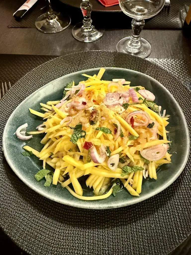 SebCP_La Villa Celeste_Saint-Maur-des-Fossés_review