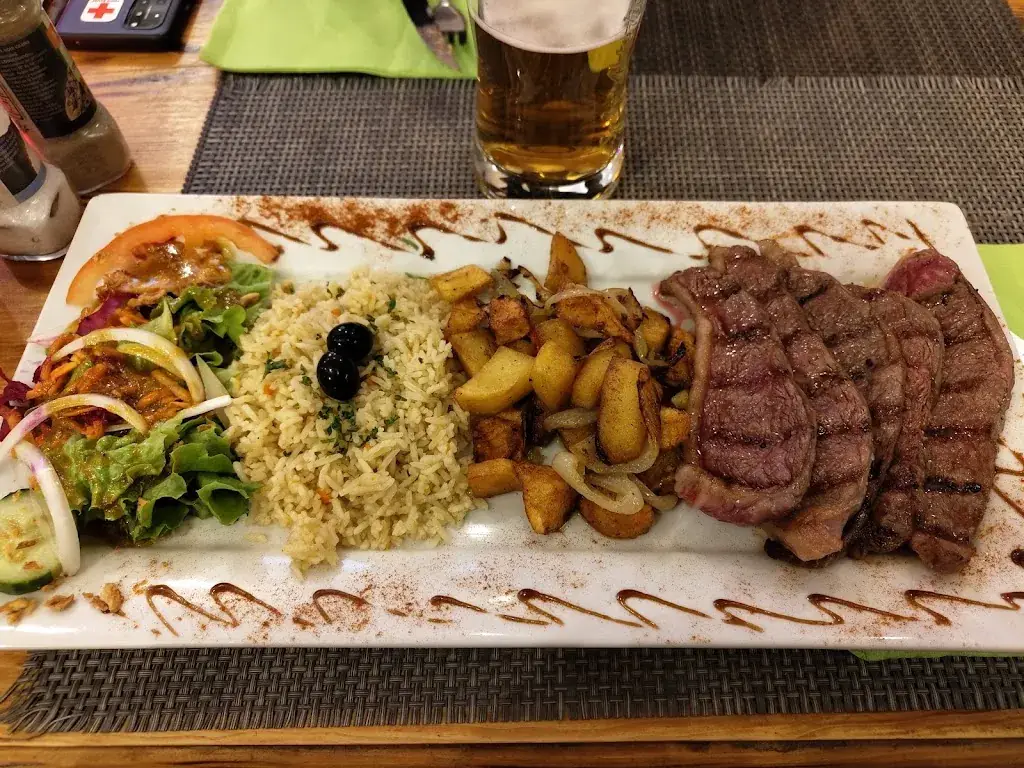 O Pata Negra_Saint-Maur-des-Fossés_slider_image_3