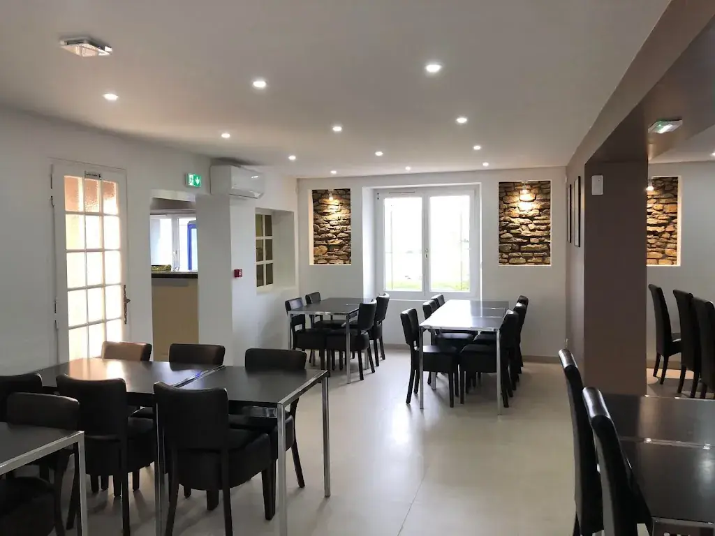 Hôtel - Restaurant Belle’Man restaurant in Longevelle-sur-Doubs