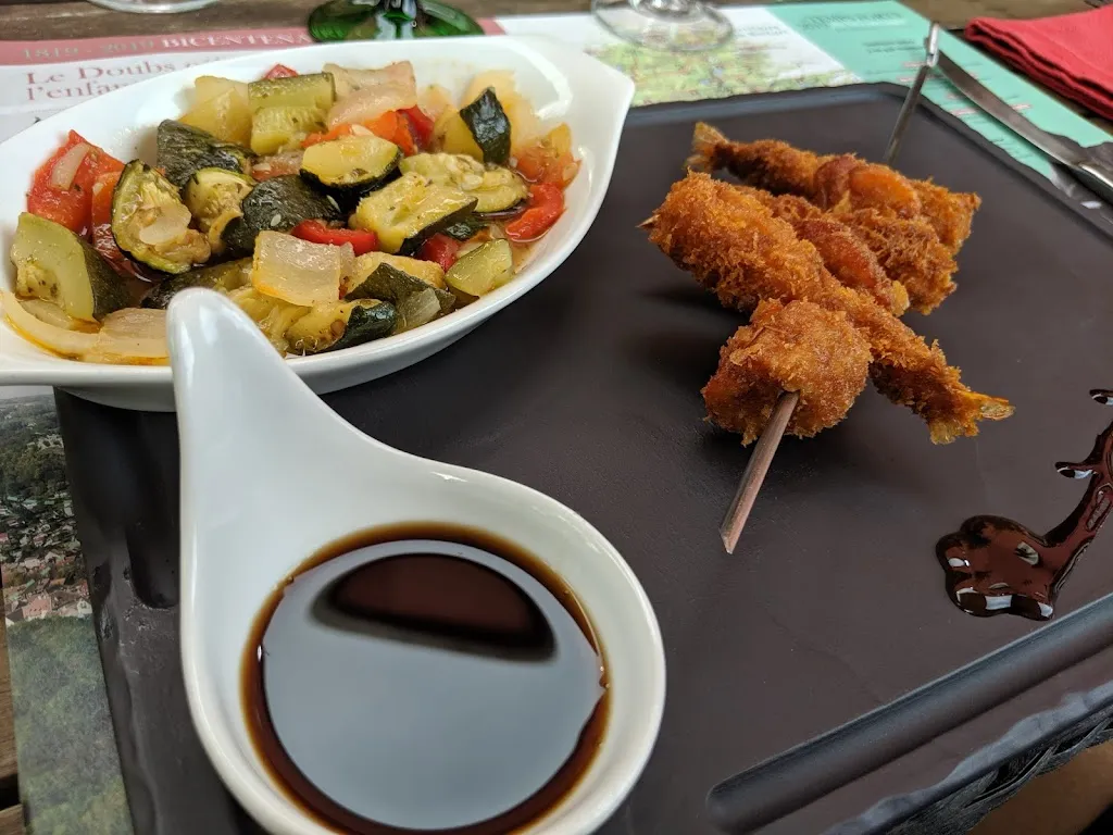 Jeremie Le Hen_Restaurant Le Vieux Terroir_Lougres_review