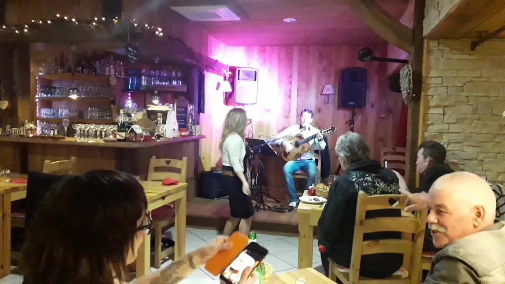 Restaurant Le Vieux Terroir_Lougres_slider_image_2