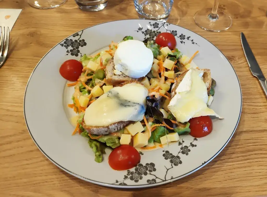 Déesse Ika_Les Balcons de La Perche_Montenois_review