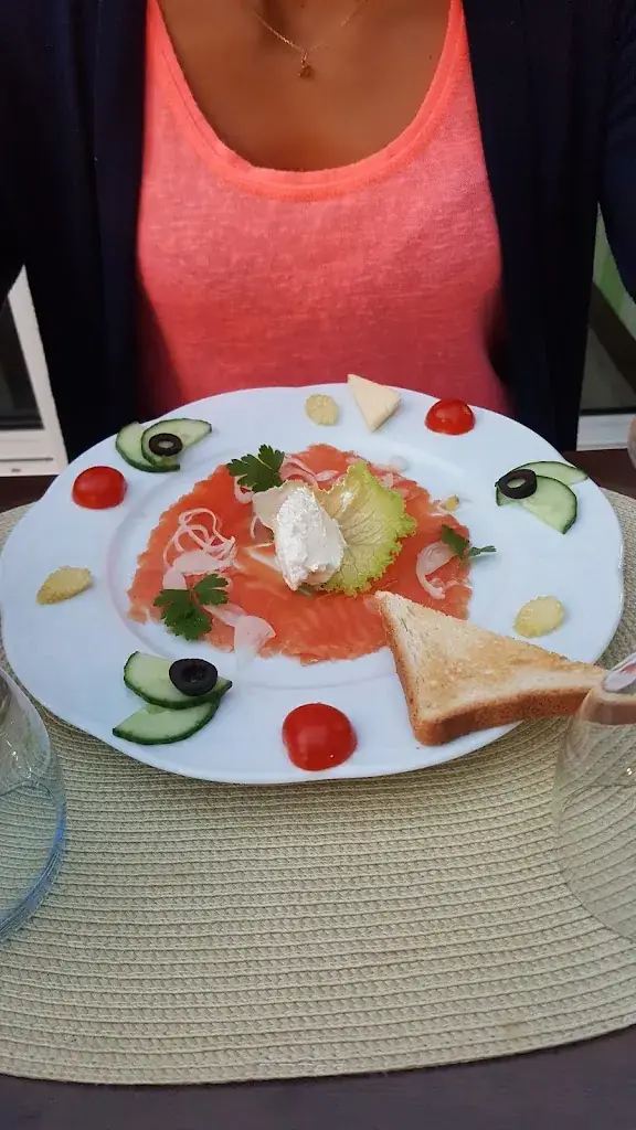 pawlowski mickael_Restaurant La Grange_Colombier-Fontaine_review