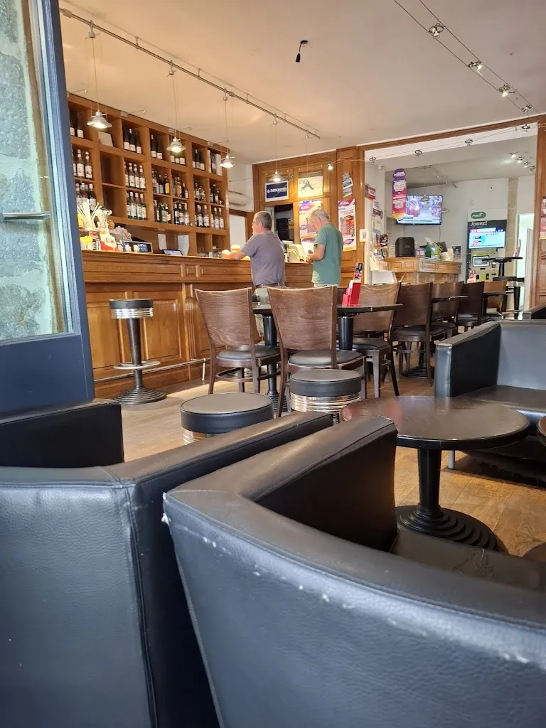 Café du Centre_Corbigny_slider_image_3