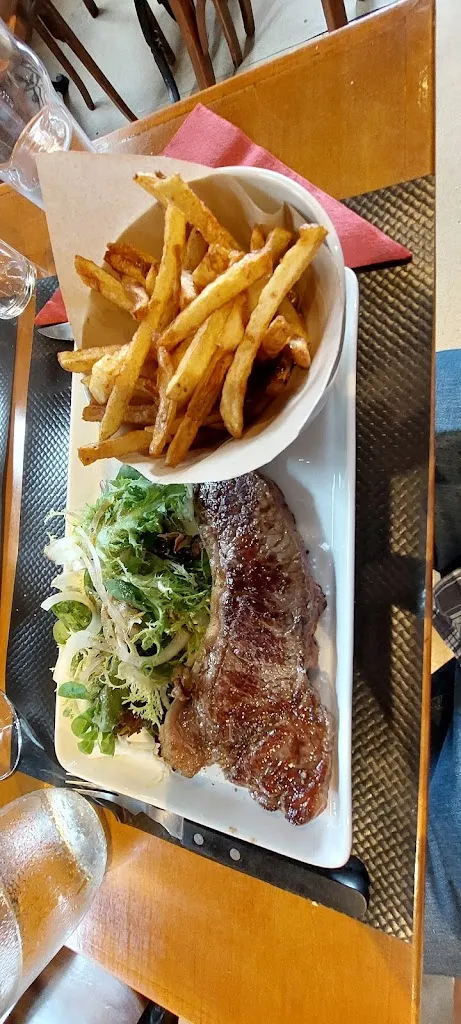 Cave St Louis_Corbigny_slider_image_3