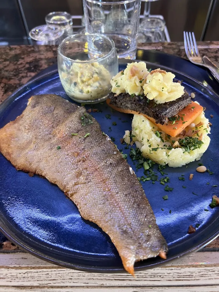 Adrien Briot_Le Perron_Cuisery_review