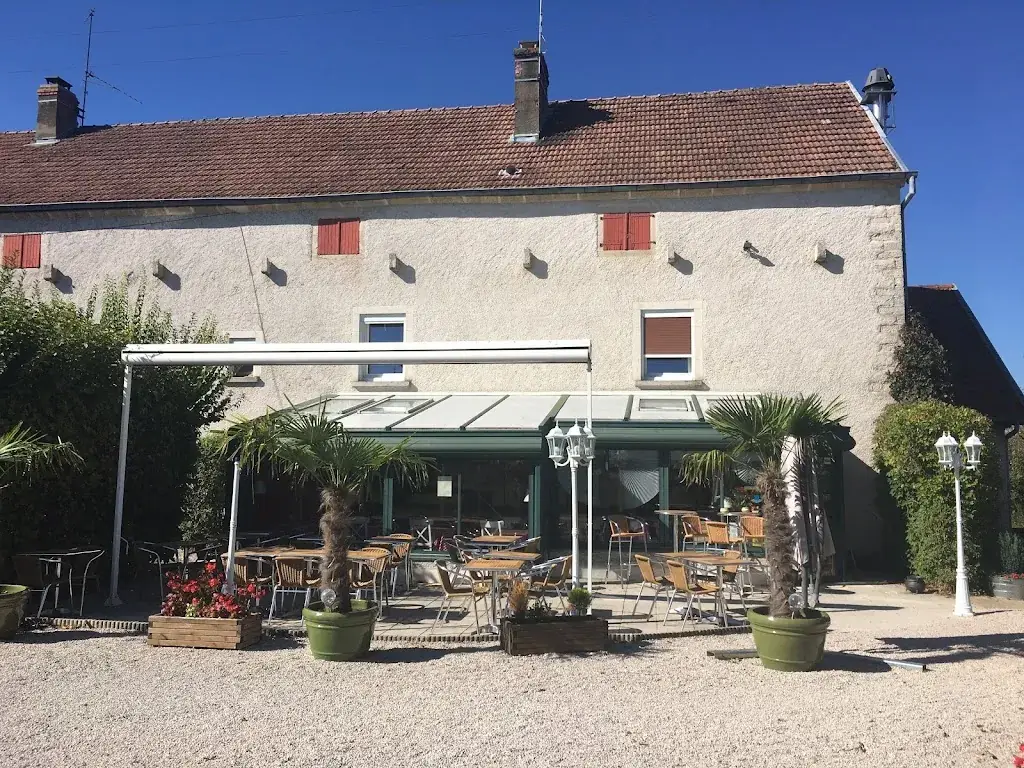 DOMAINE DE LA BORDE restaurant in Damparis