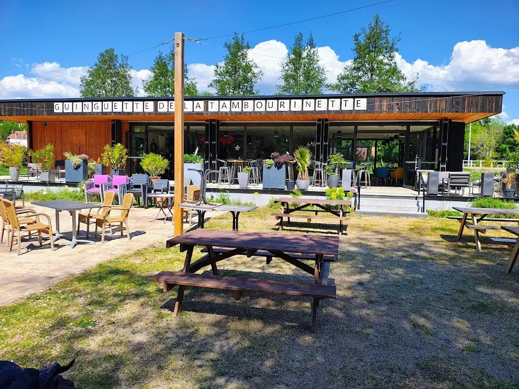 Guinguette de la Tambourinette_Clamecy_slider_image_3