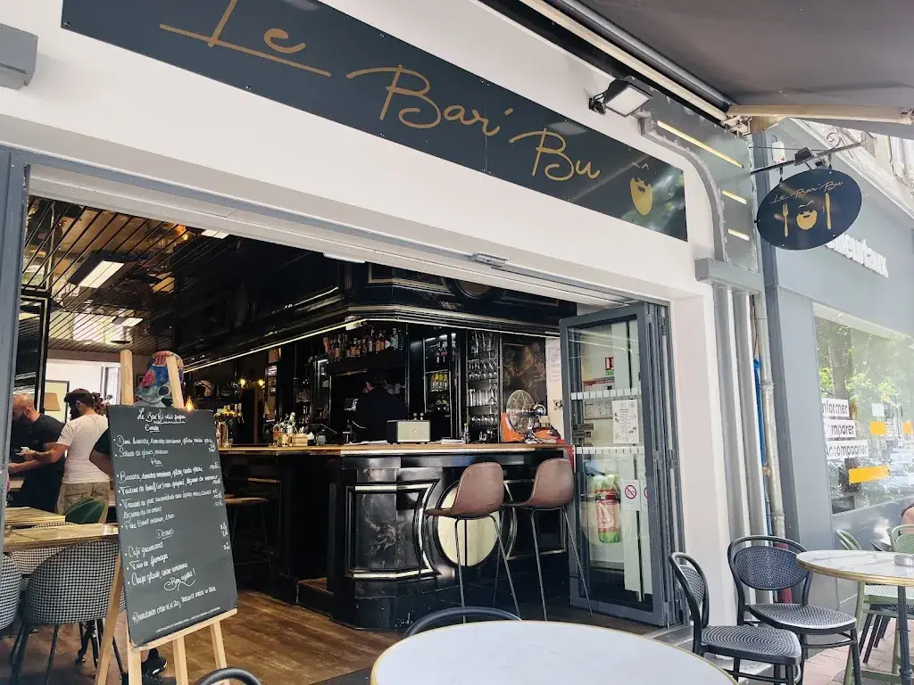 Kirsten George_Le Bar'Bu_Cosne-Cours-sur-Loire_review