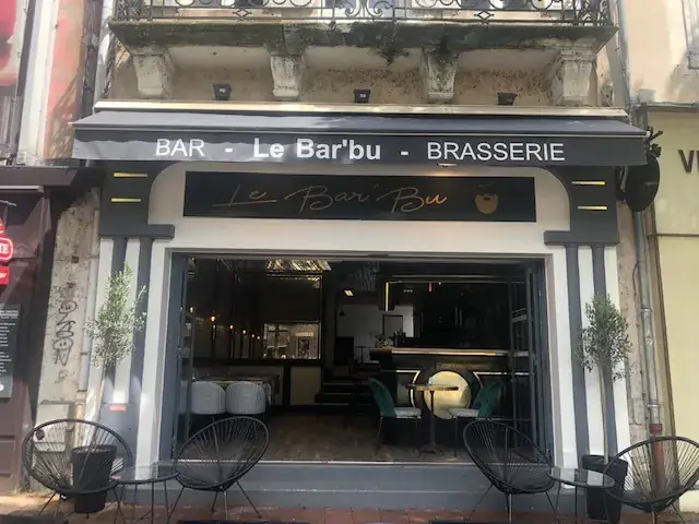 Le Bar'Bu restaurant in Cosne-Cours-sur-Loire