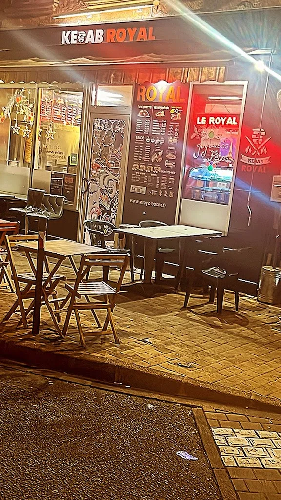 RESTAURANT LE ROYAL restaurant in Cosne-Cours-sur-Loire