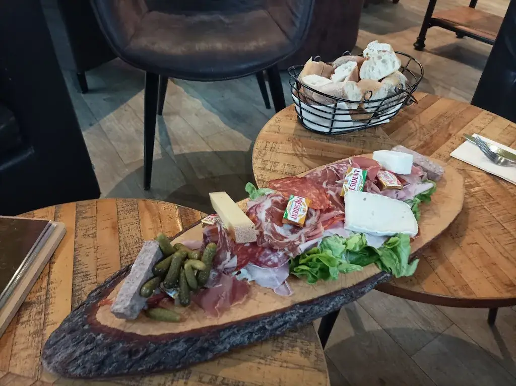 Menu_M le Restaurant_Cosne-Cours-sur-Loire_image_5