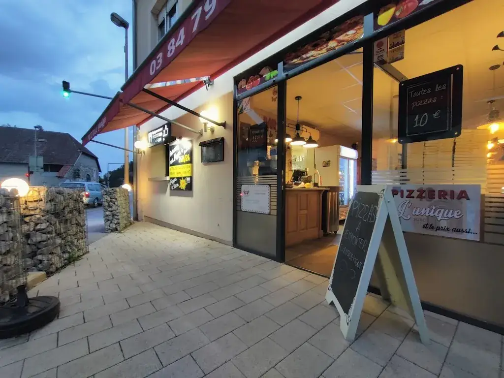 Pizzeria L'Unique_Dampierre_slider_image_3