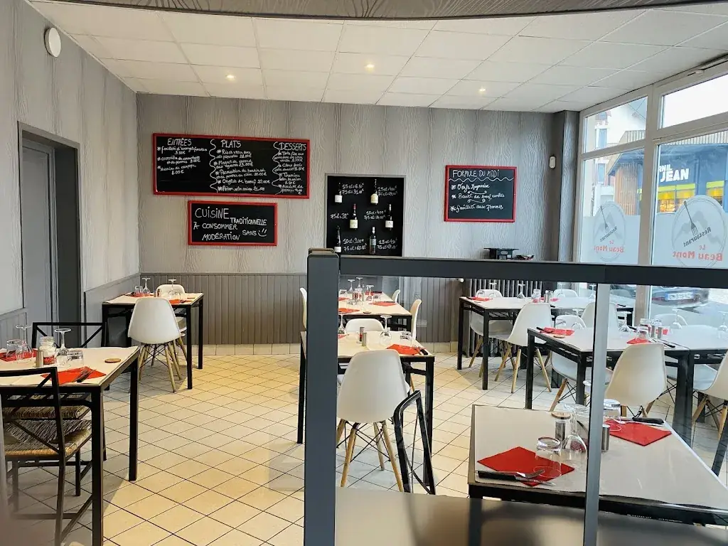 Le Beau Mont restaurant in Beaumont