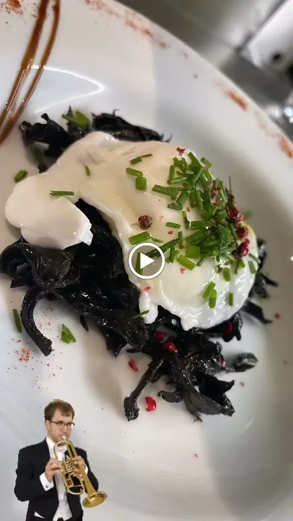 Café de la Poste_Dampierre-en-Yvelines_slider_image_2