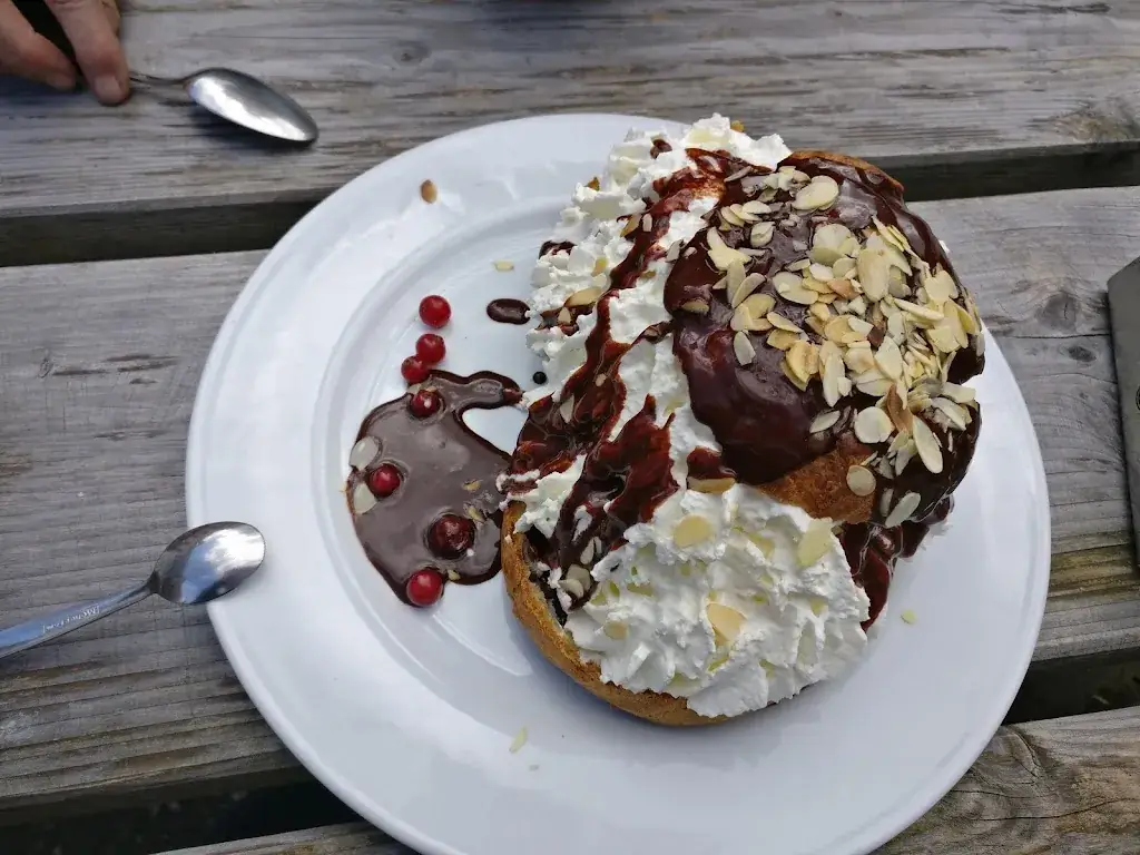 Le P'tit Chalet_Dampierre-en-Yvelines_slider_image_2