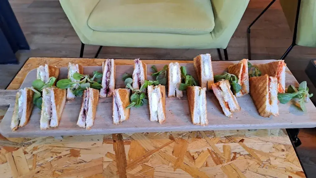 Menu_Les17_Dampierre-en-Yvelines_image_3