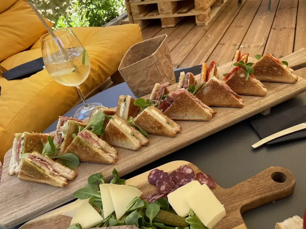 Menu_Les17_Dampierre-en-Yvelines_image_8