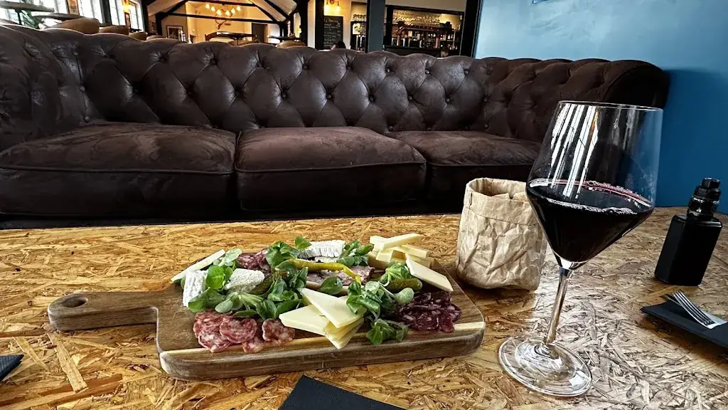 Les17_Dampierre-en-Yvelines_slider_image_3