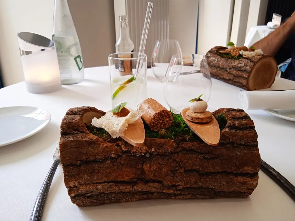 Restaurant Dorangeville_Ainay-le-Château_slider_image_2