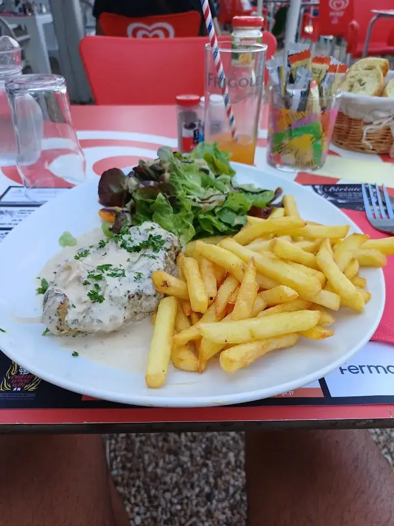 nico_fit_yam T_LE D31 RESTAURANT_Crêches-sur-Saône_recensione