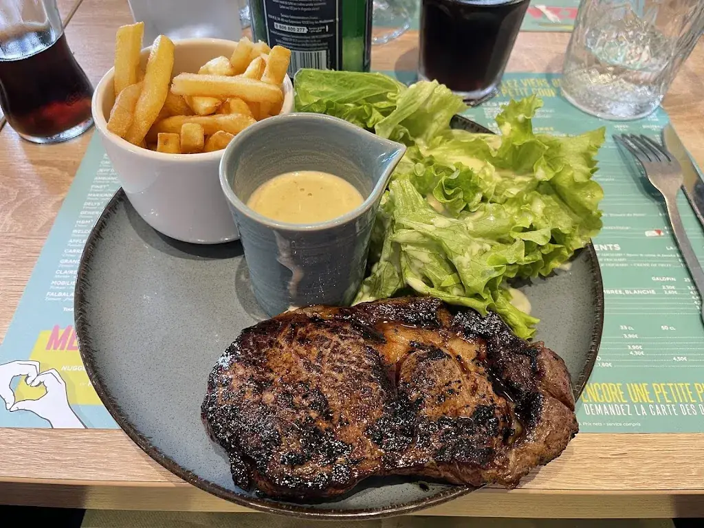 Yanis_Bellagio_Crêches-sur-Saône_review