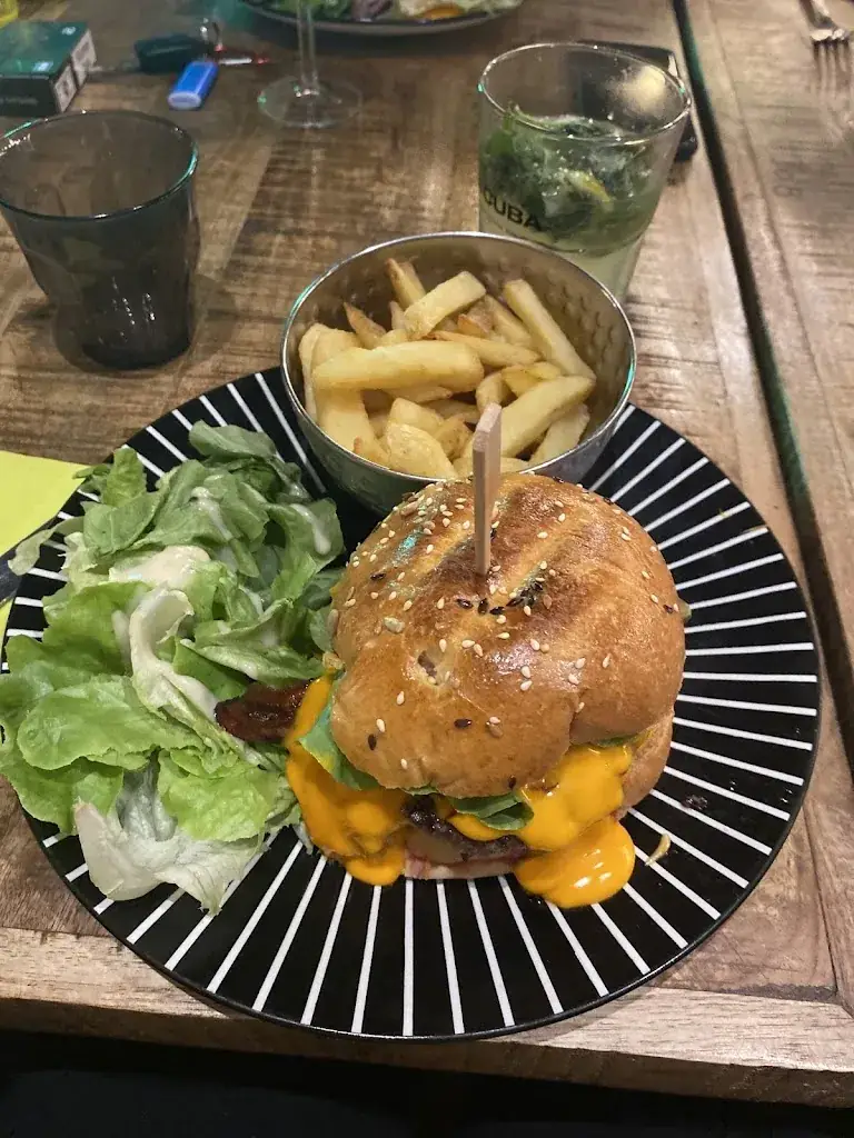 Menu_PIWI'Z CRECHES SUR SAONE_Crêches-sur-Saône_image_2