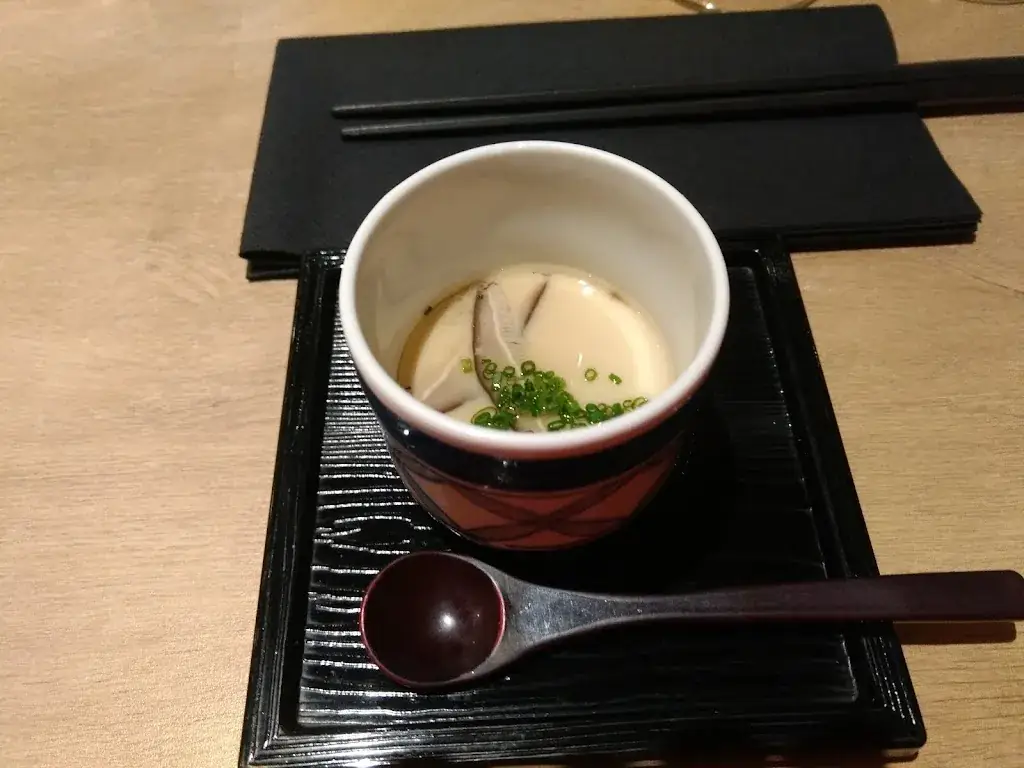 Beth Loft_Iida-Ya_Dole_recensione