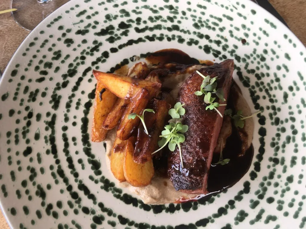 Myriam Oddon_Insitu_Beaumont-lès-Valence_review