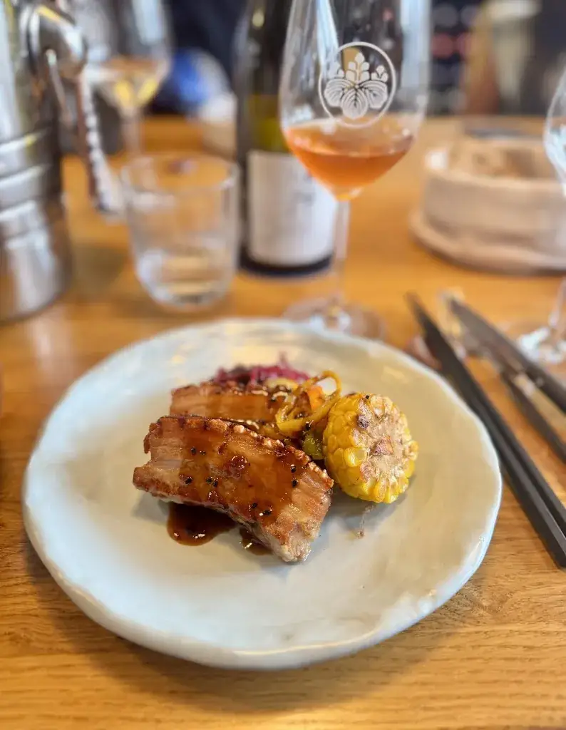 Aoki Le Comptoir_Cluny_slider_image_3