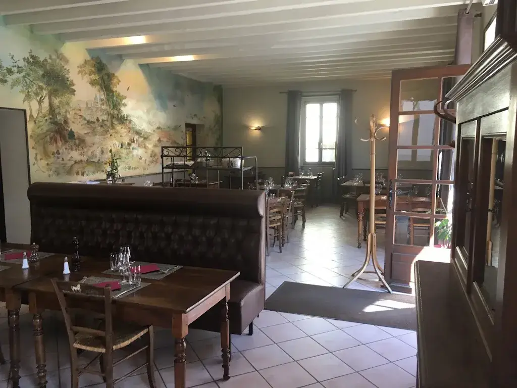 Auberge du Cheval Blanc_Cluny_slider_image_1